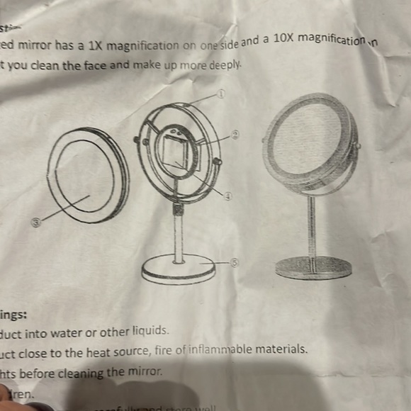 MAKEUP MIRROR LIGHT UP - Picture 8 of 9